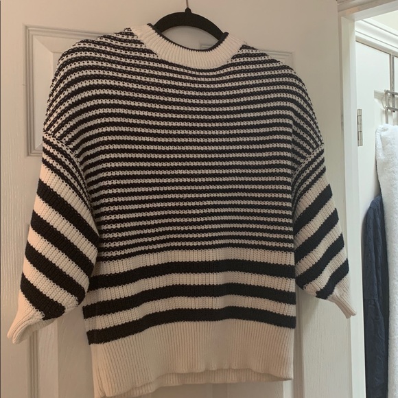 Ann Taylor Navy and Cream Knit Sweater - Picture 4 of 4